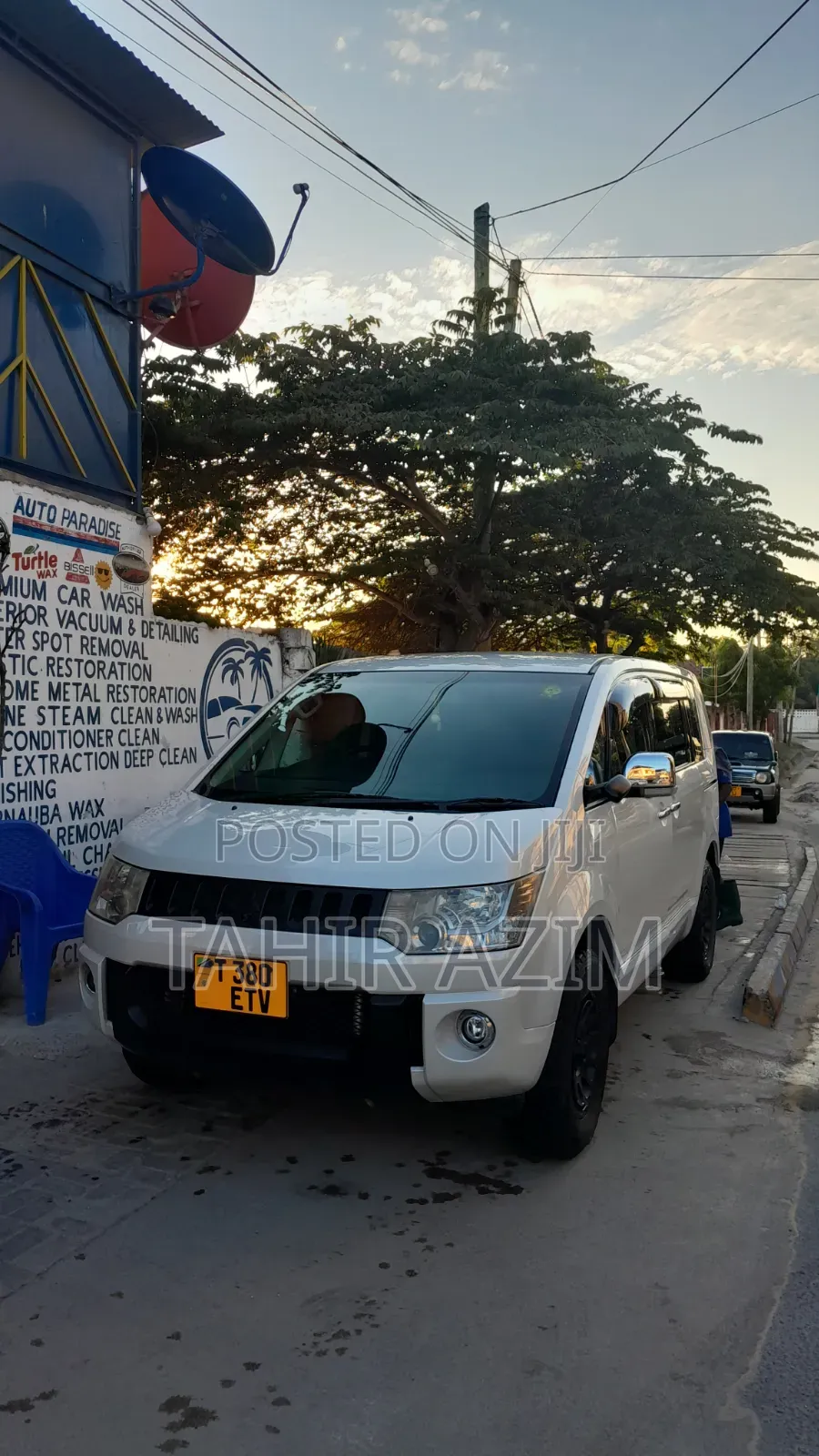 Mitsubishi Delica 2009 Pearl