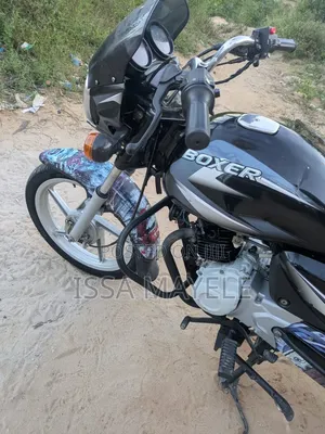 Bajaj Boxer 125 2025 Black