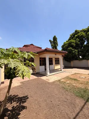 5bdrm House in Mbezi Beach for rent