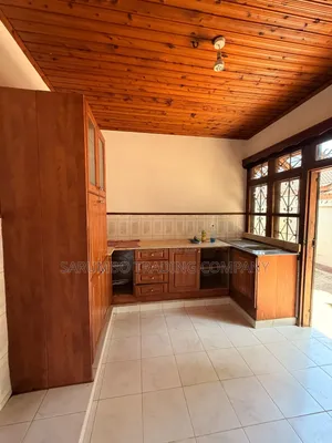 5bdrm House in Mbezi Beach for rent