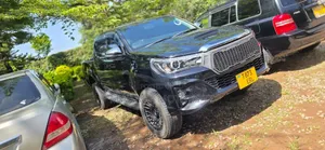 Toyota Hilux 2017 Black