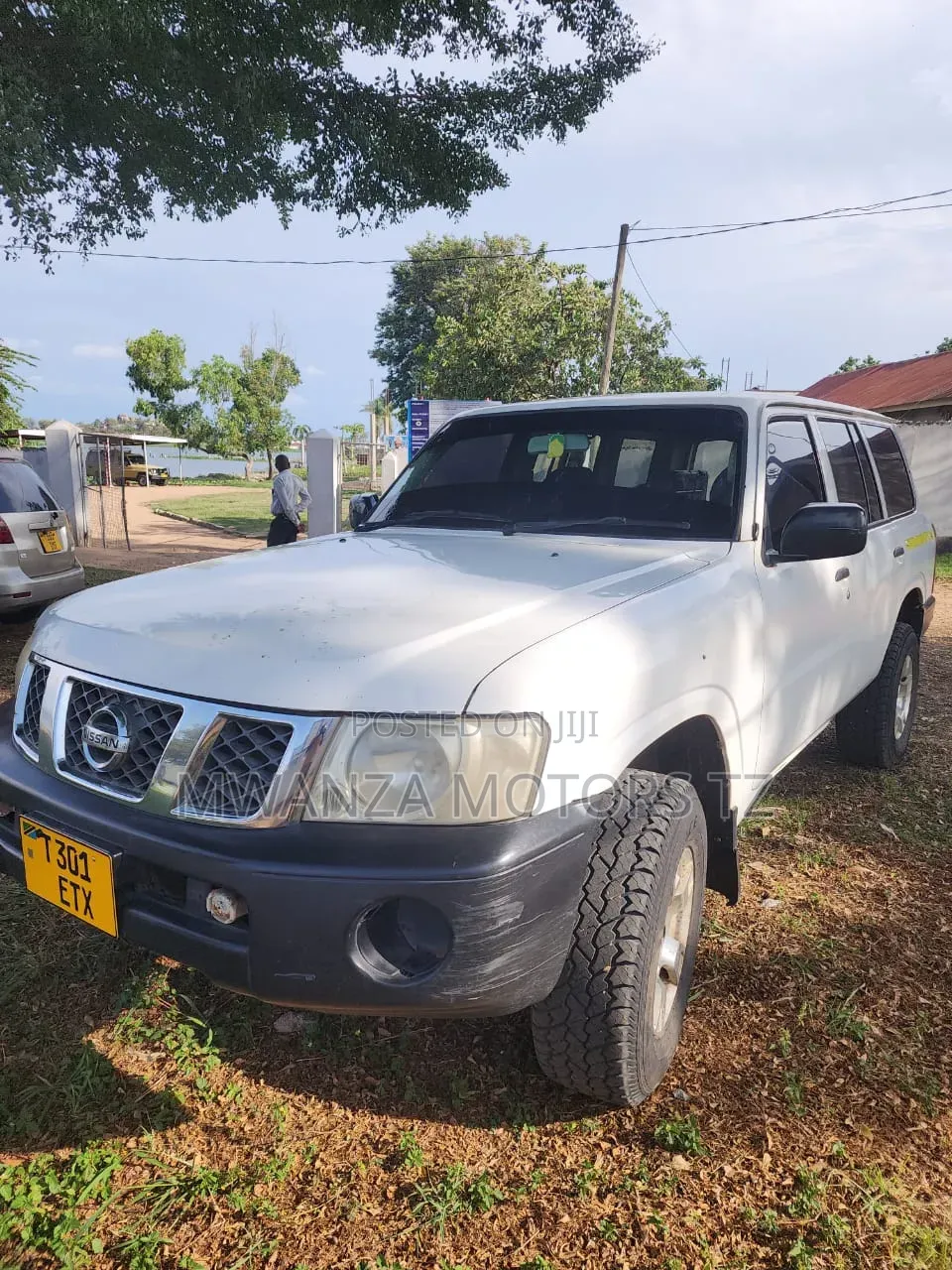 Nissan Patrol 2014 White