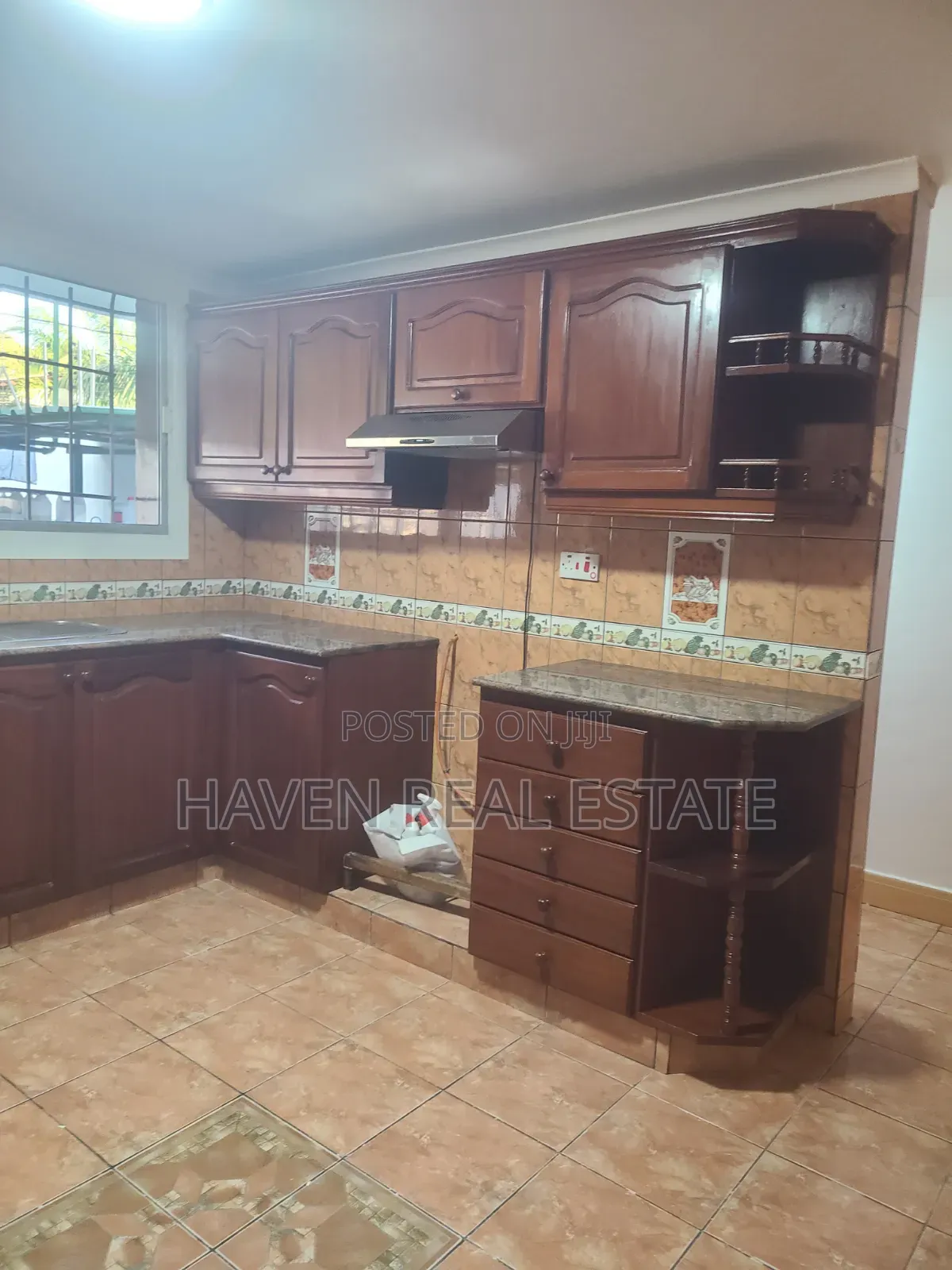3bdrm House in Masaki for rent