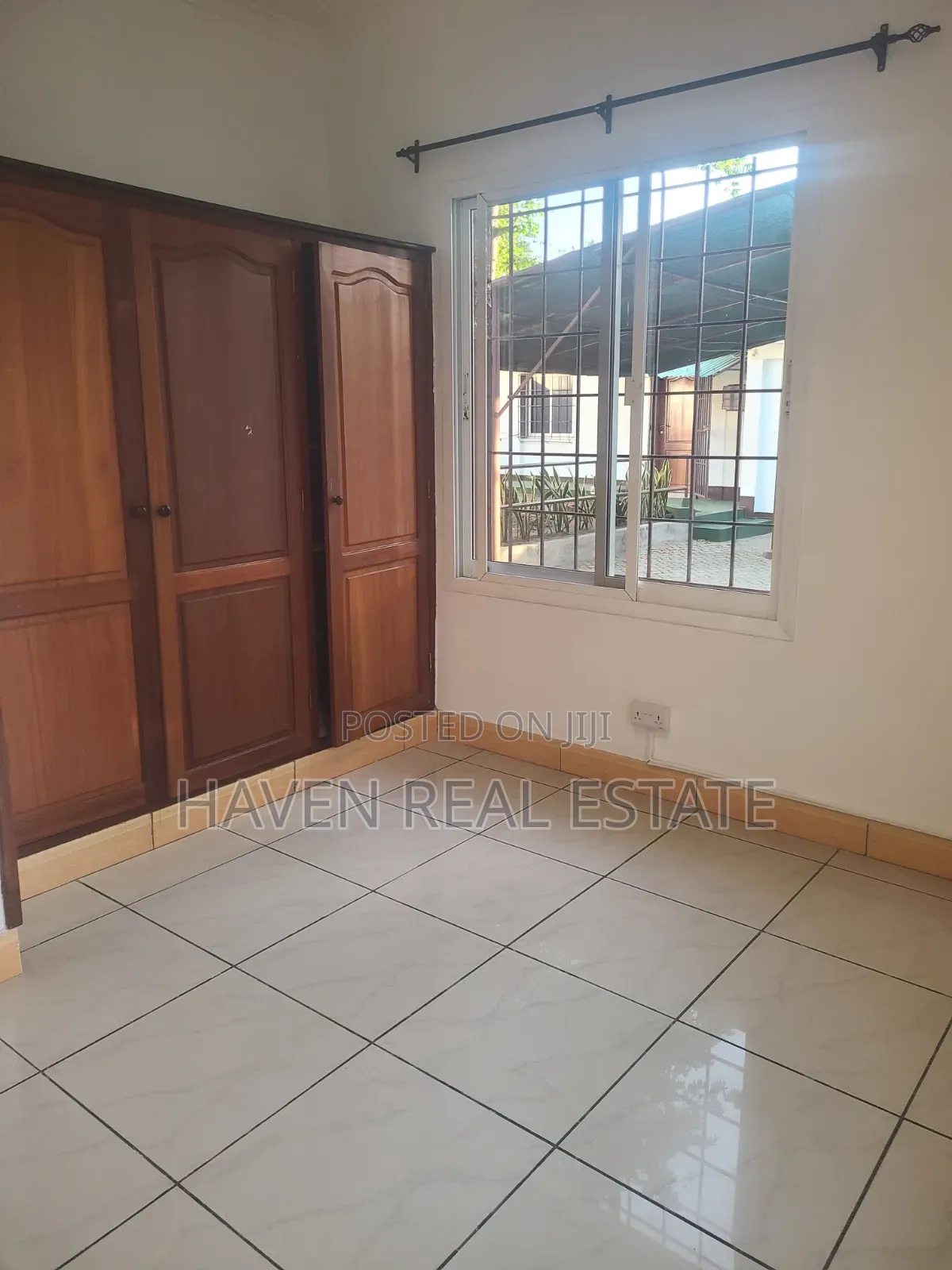 3bdrm House in Masaki for rent