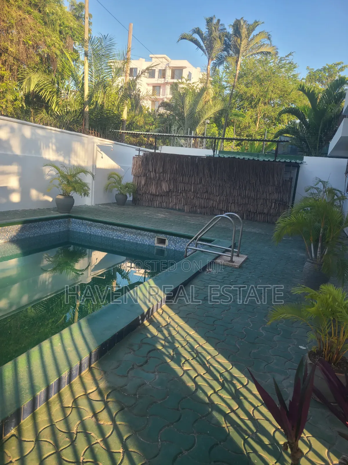 3bdrm House in Masaki for rent