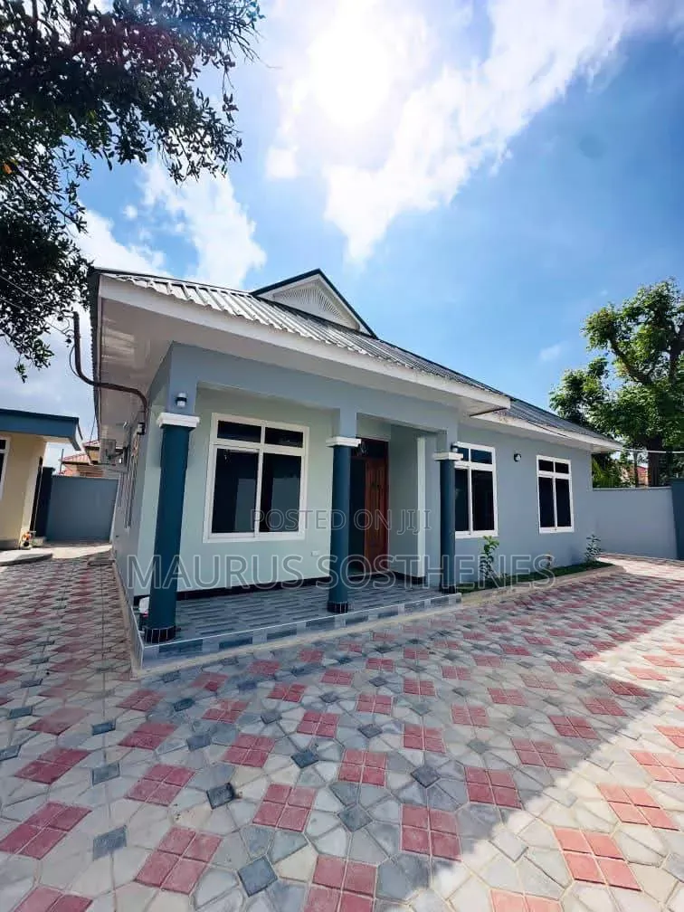 3bdrm House in Kinyerezi for sale