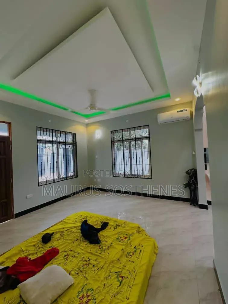 3bdrm House in Kinyerezi for sale