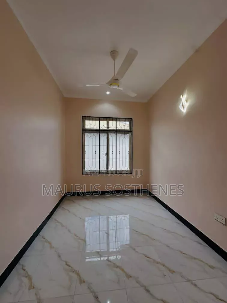 3bdrm House in Kinyerezi for sale