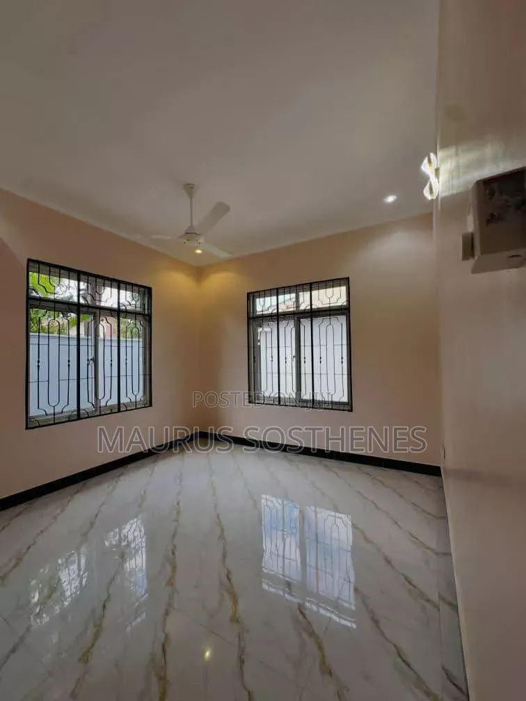 3bdrm House in Kinyerezi for sale