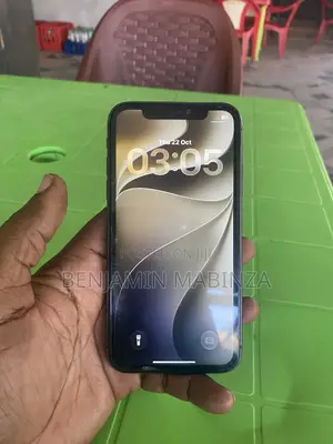 Apple iPhone 11 64 GB Black