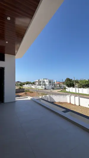 5bdrm Apartment in Mbweni Jkt for sale