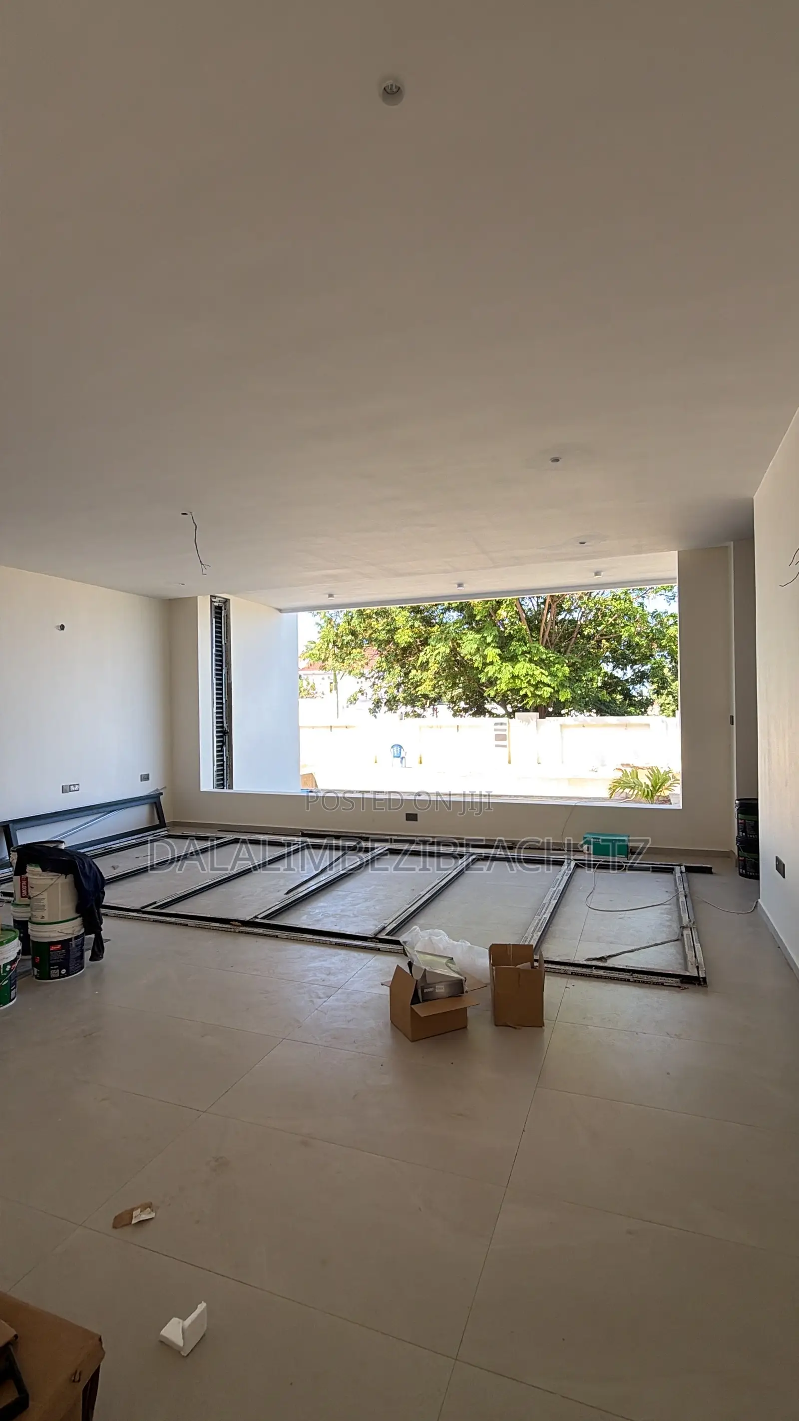 5bdrm Apartment in Mbweni Jkt for sale