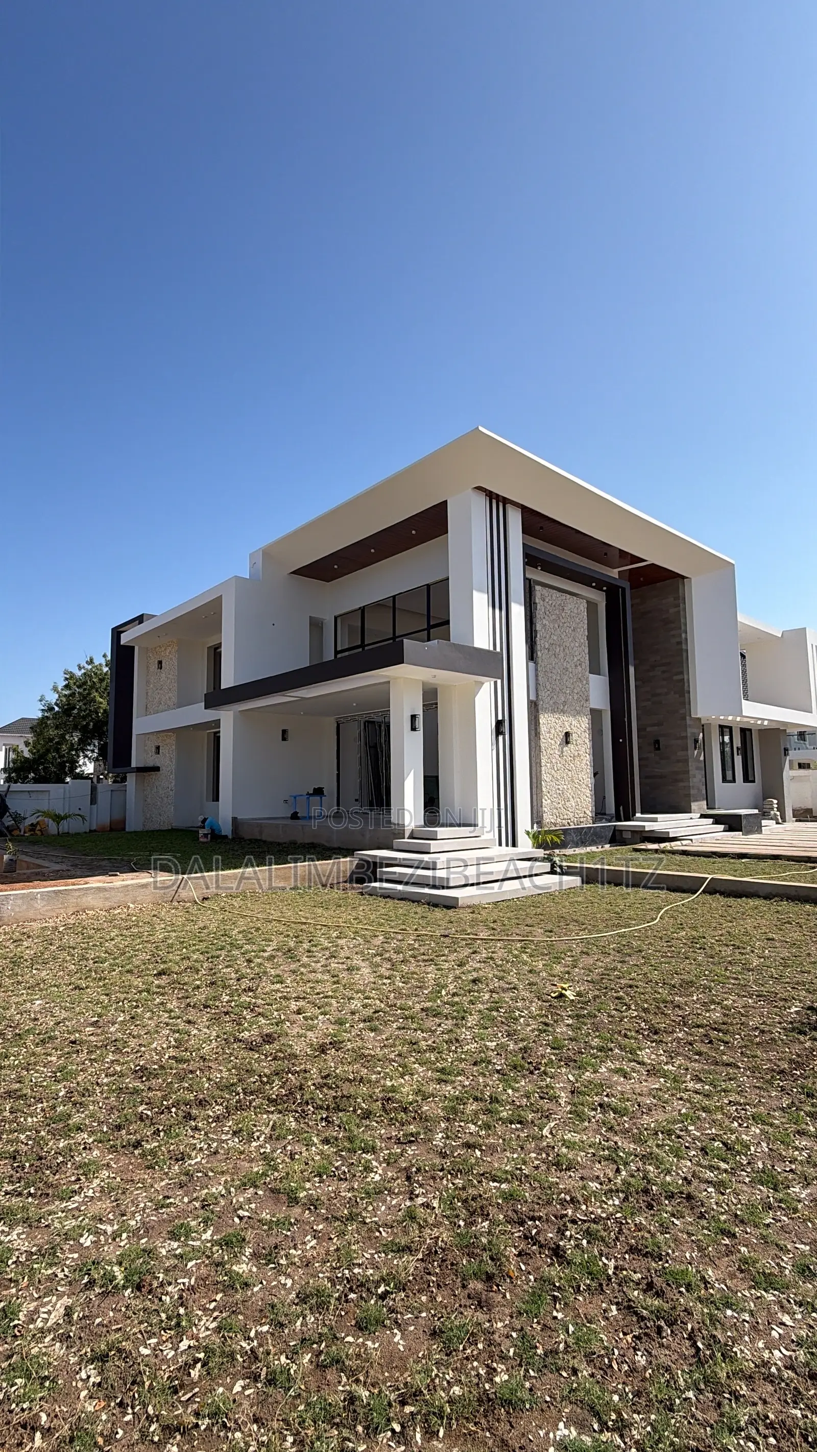 5bdrm Apartment in Mbweni Jkt for sale