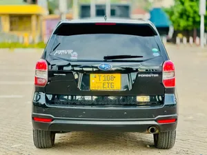 Subaru Forester 2015 Black