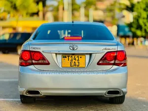 Toyota Crown 2008 Silver