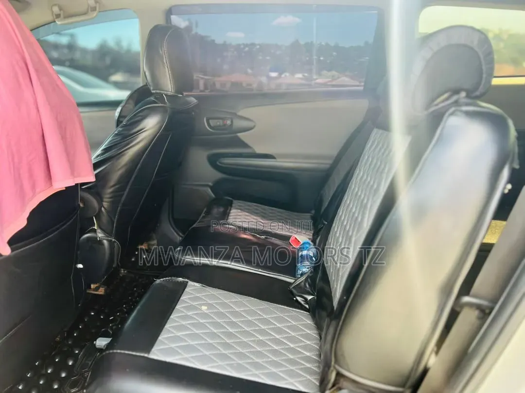 Toyota Wish 2009 Gray