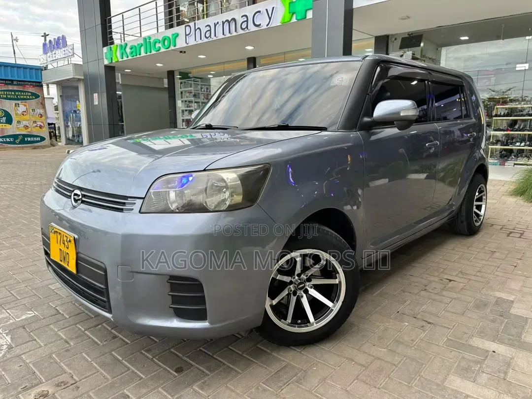 Toyota Corolla Rumion 2008 Gray