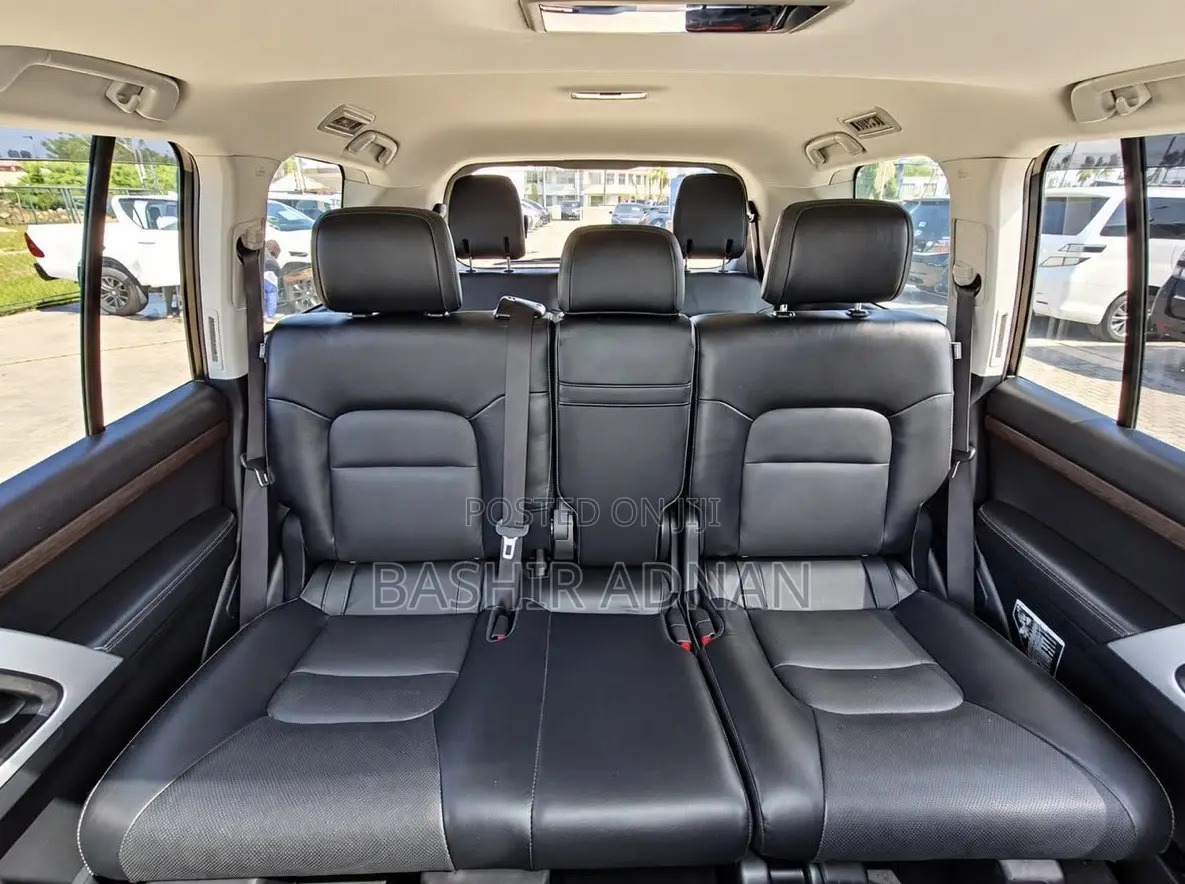Toyota Land Cruiser 4.5 V8 TD 2019 Gray