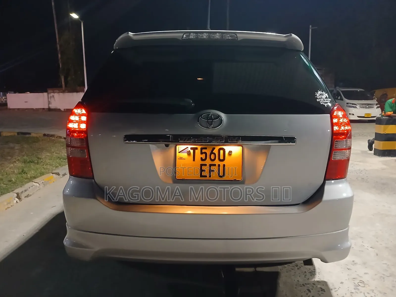 Toyota Wish 2004 Silver