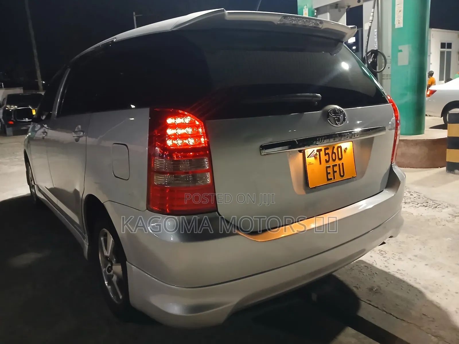 Toyota Wish 2004 Silver