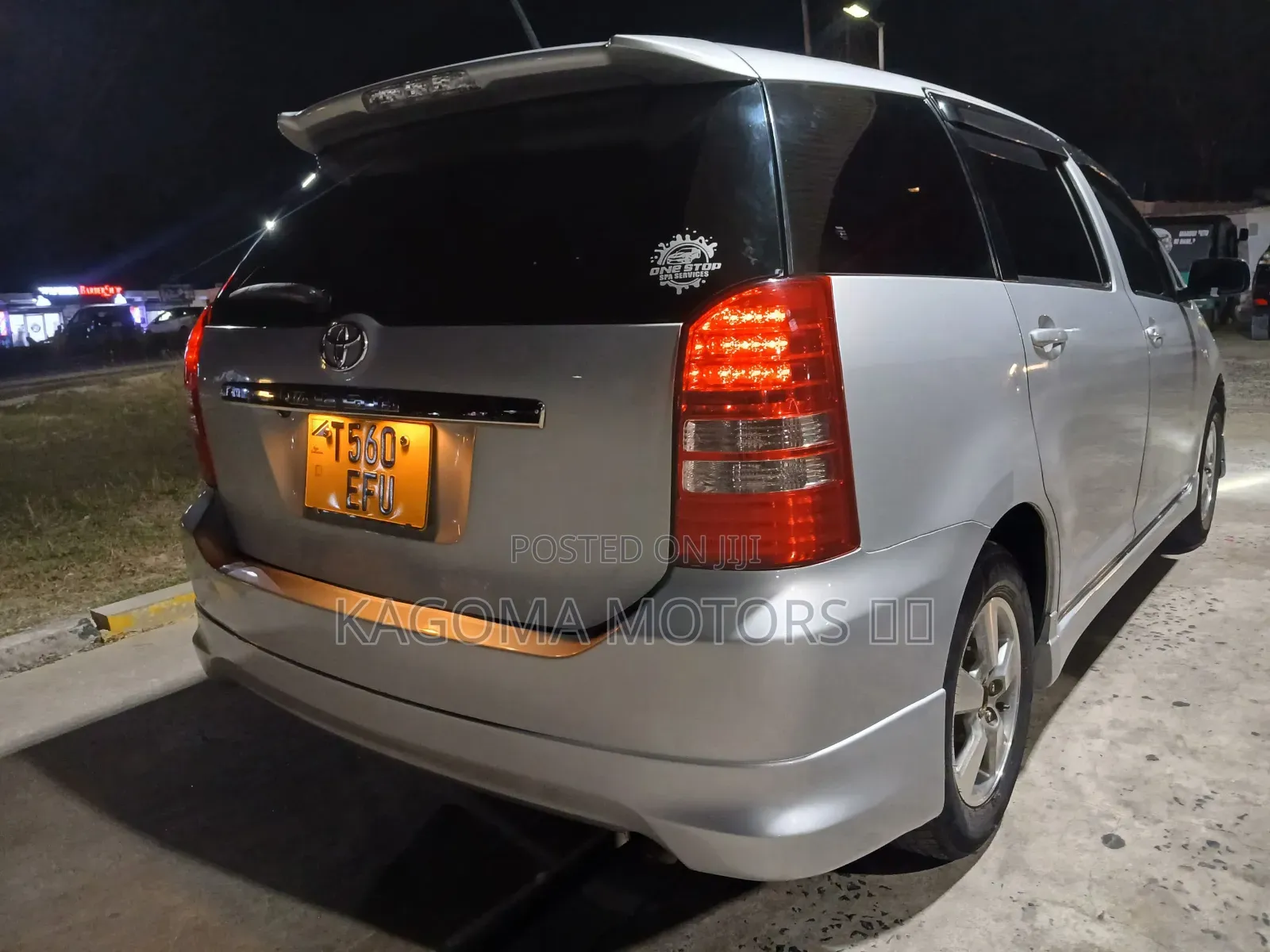Toyota Wish 2004 Silver
