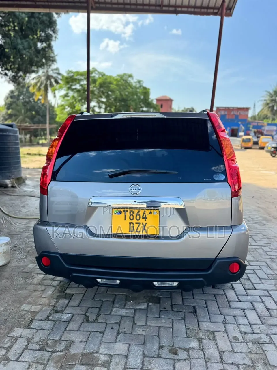 Nissan X-Trail 2012 Silver