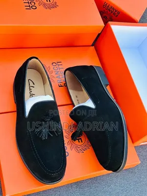 viatu Vya Clarks—hadhi Na Ubora!