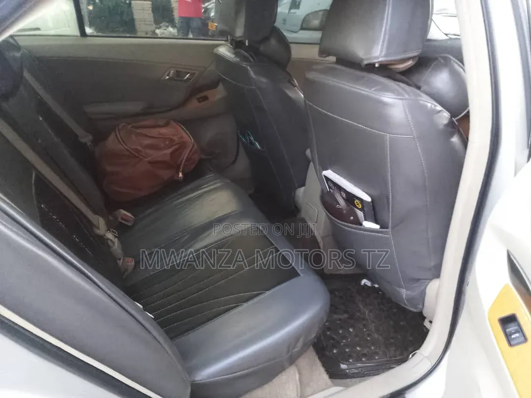 Toyota Premio 2009 Silver