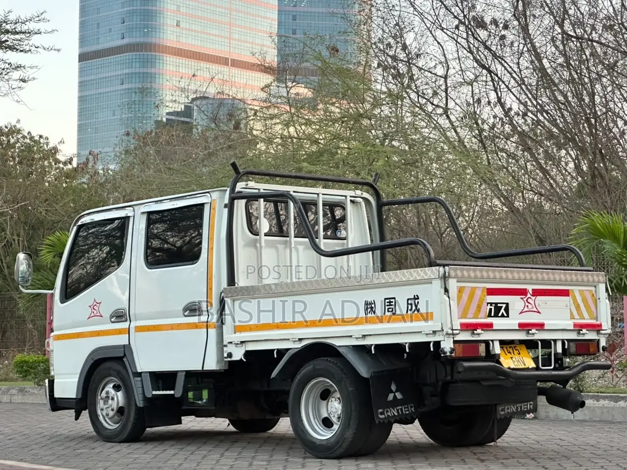 Mitsubishi Canter 1.5 Tonnes Nzuri Sana Mpyaa on Sale.