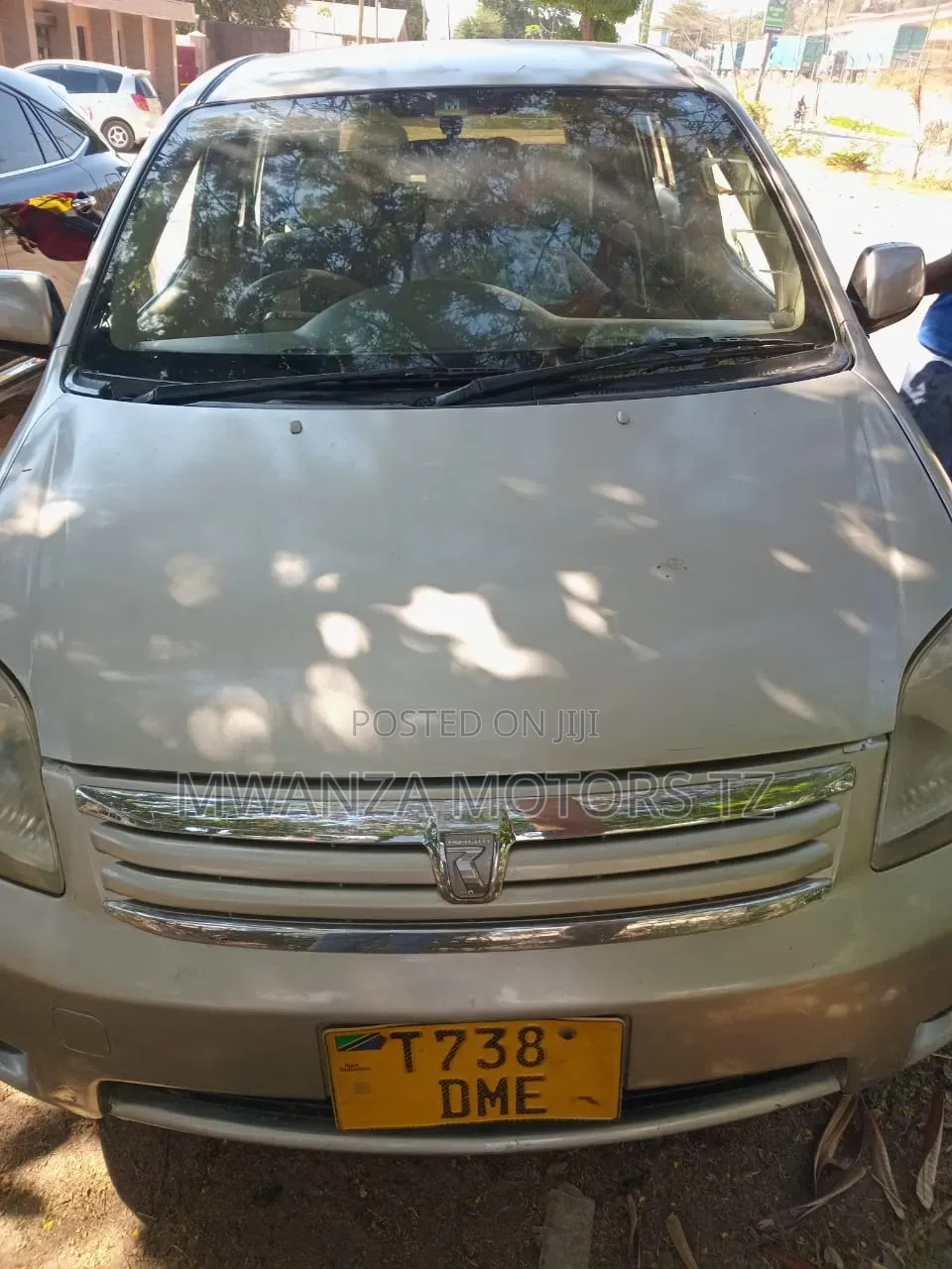 Toyota Raum 2004 Beige