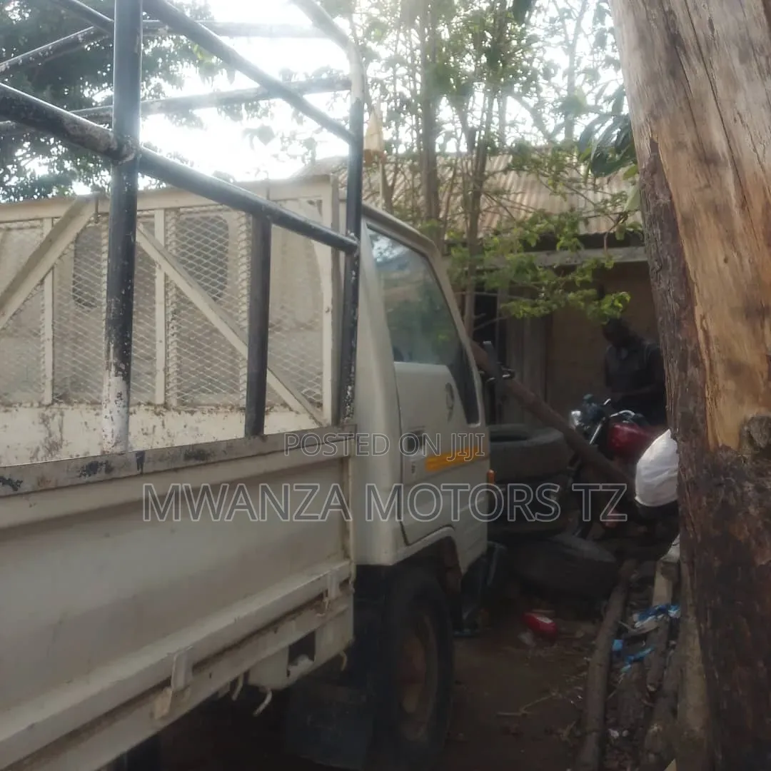 TToyota Dayana Ya Petrol