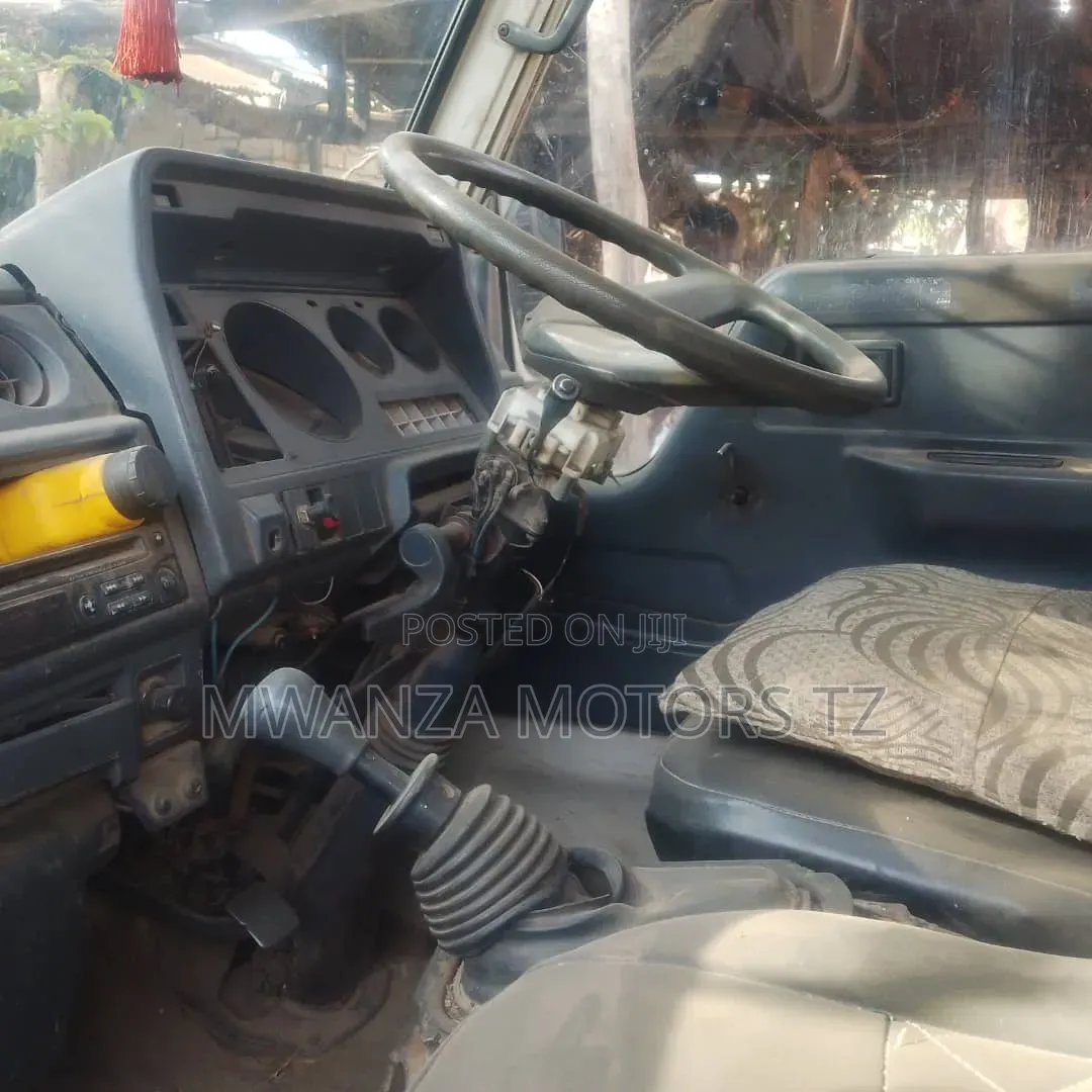 TToyota Dayana Ya Petrol