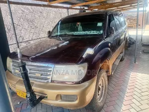 Toyota Land Cruiser 2004 Maroon