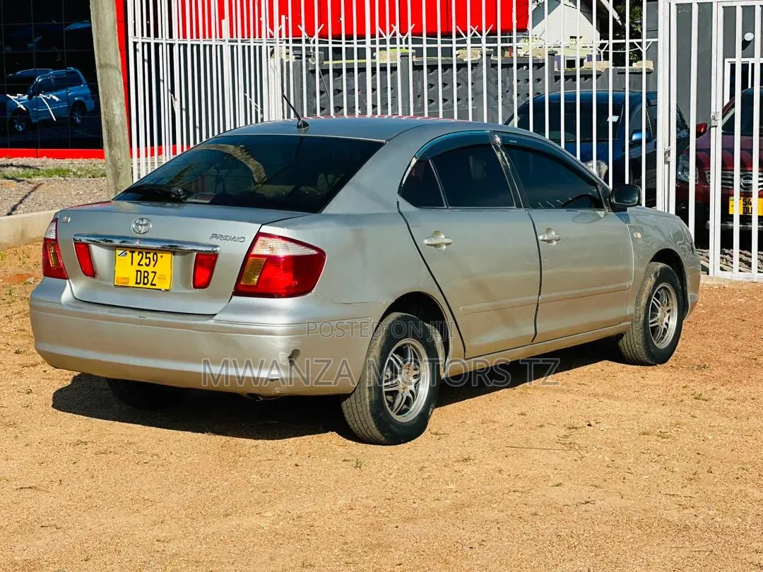 Toyota Premio 2003 Silver