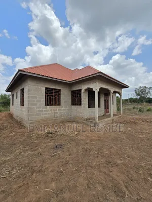 3bdrm House in Maili Mmoja for sale