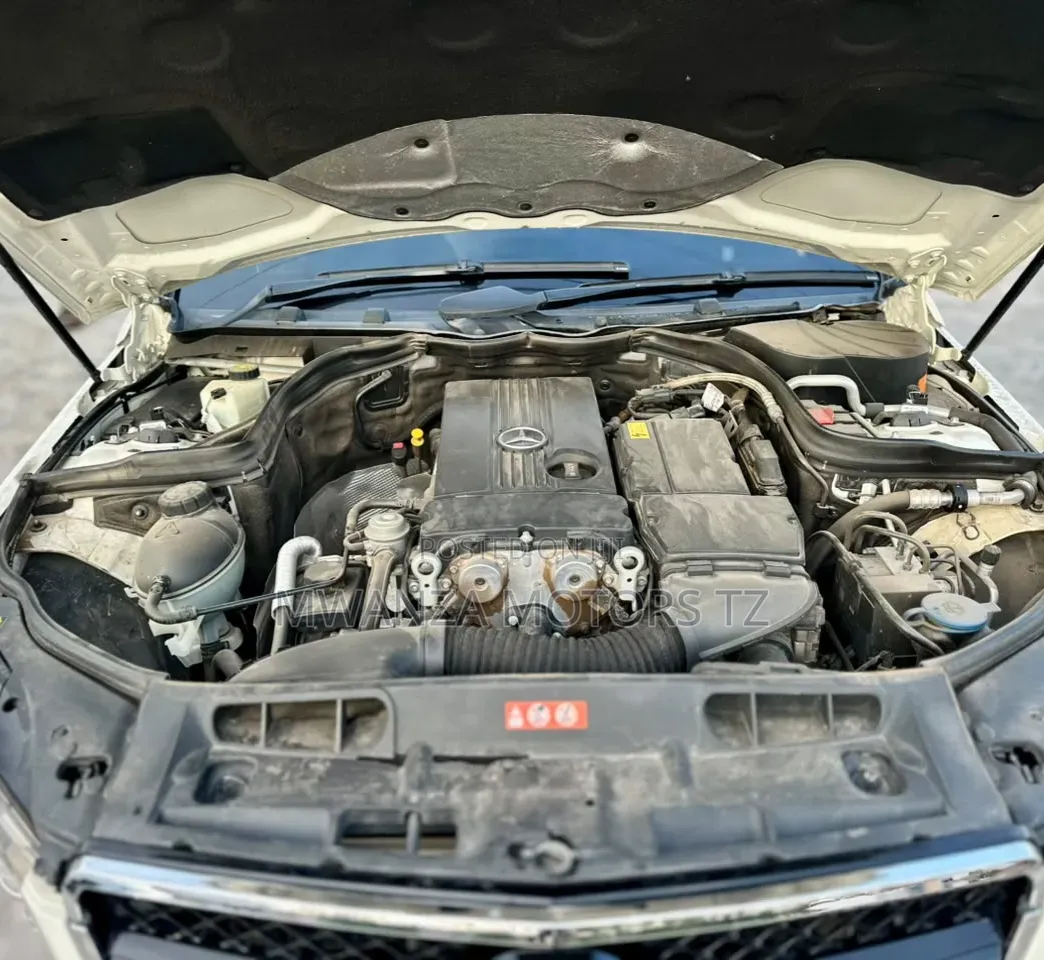 Mercedes-Benz C-Class 2008 White