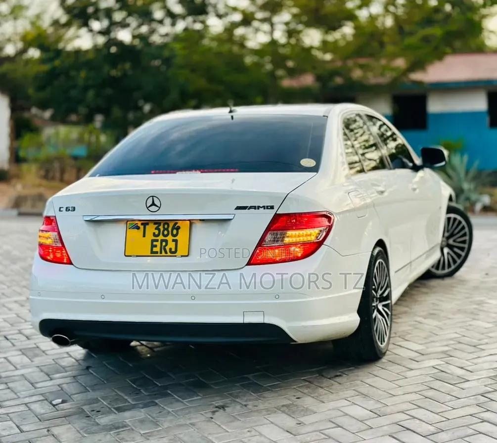 Mercedes-Benz C-Class 2008 White