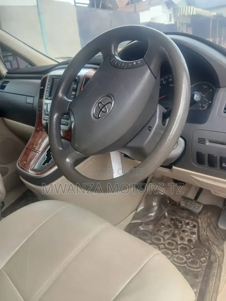 Toyota Alphard 2003 White