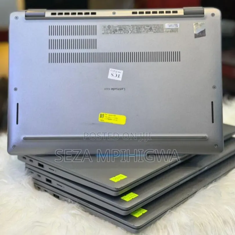 Laptop Dell Latitude 5320 32GB Intel Core i7 SSD 256GB