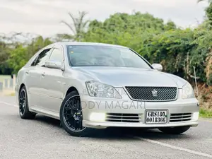 Toyota Crown 2007 Silver