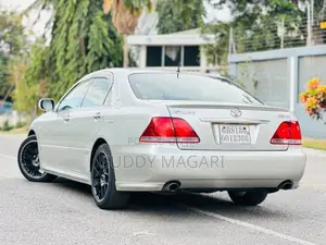 Toyota Crown 2007 Silver