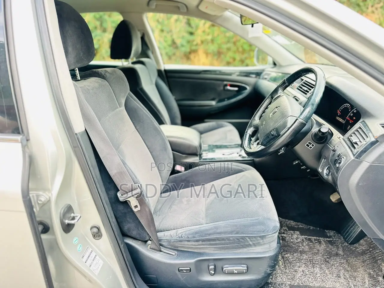 Toyota Crown 2007 Silver