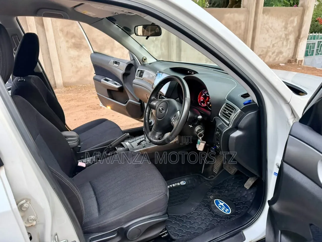 Subaru Forester 2011 Off white