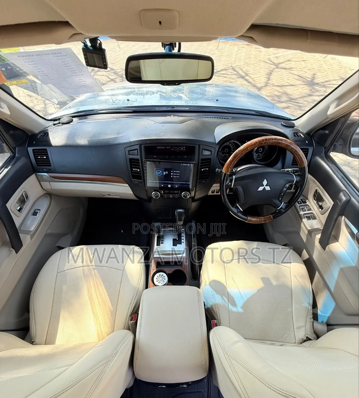 Mitsubishi Pajero 2006 Silver