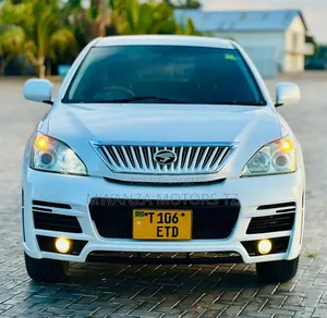 Toyota Harrier 2009 White