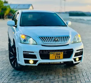 Toyota Harrier 2009 White