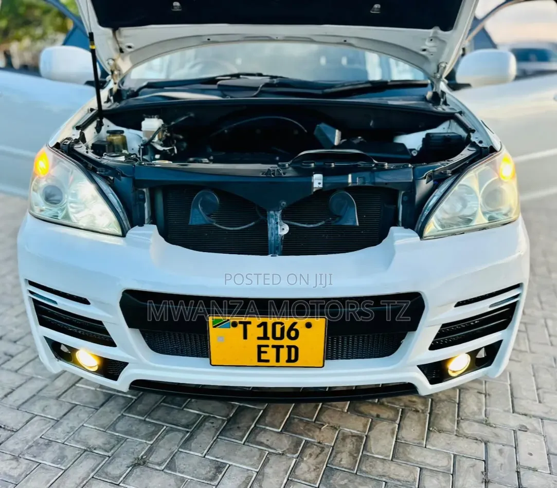 Toyota Harrier 2009 White