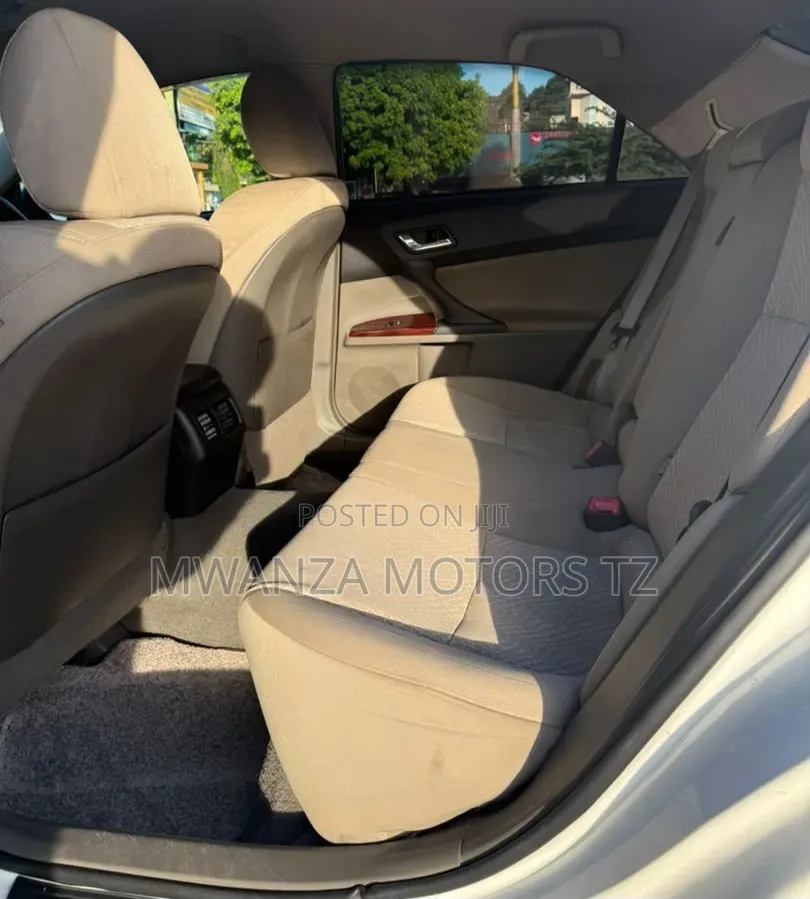 Toyota Mark X 2012 White