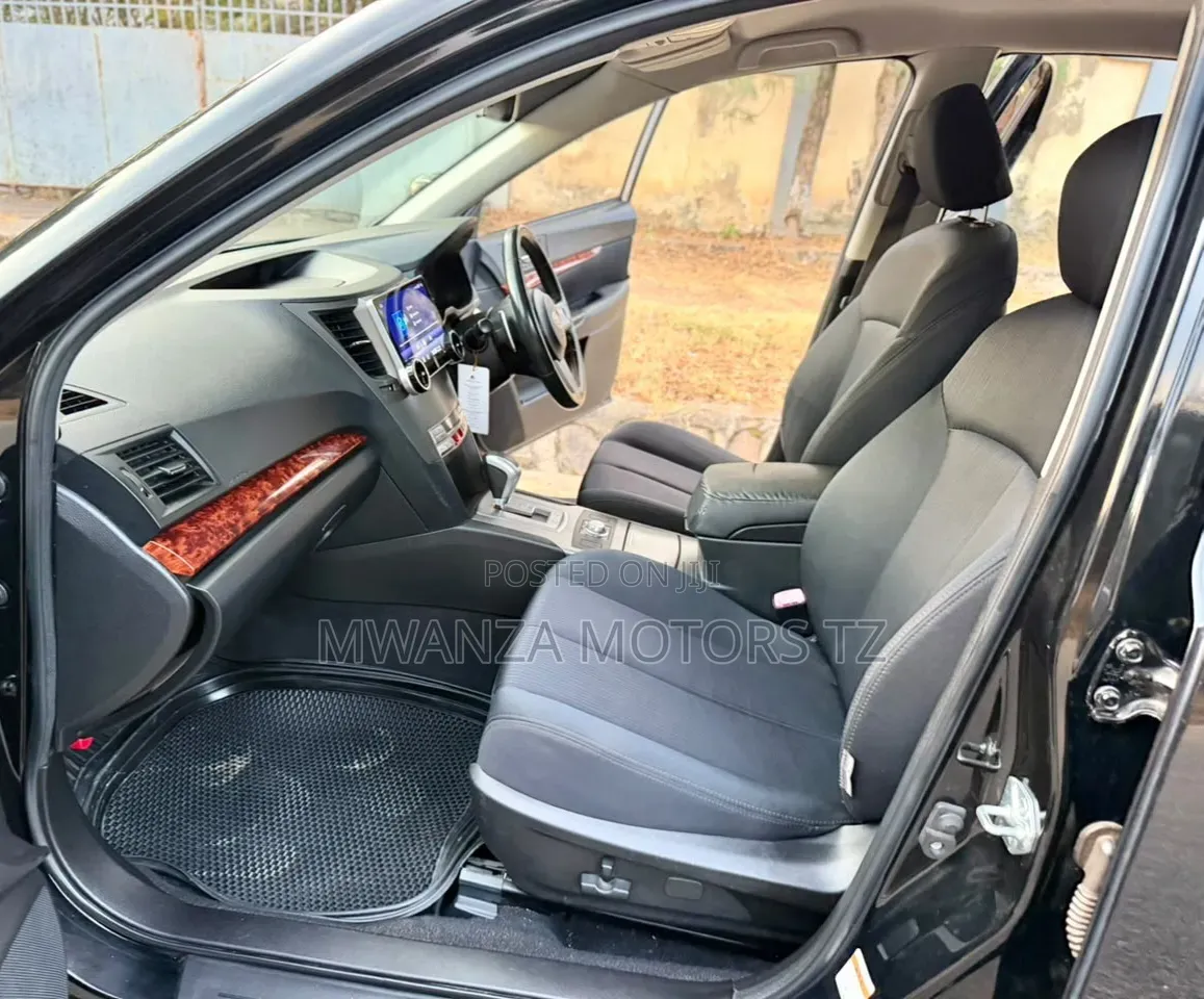 Subaru Legacy 2009 Black