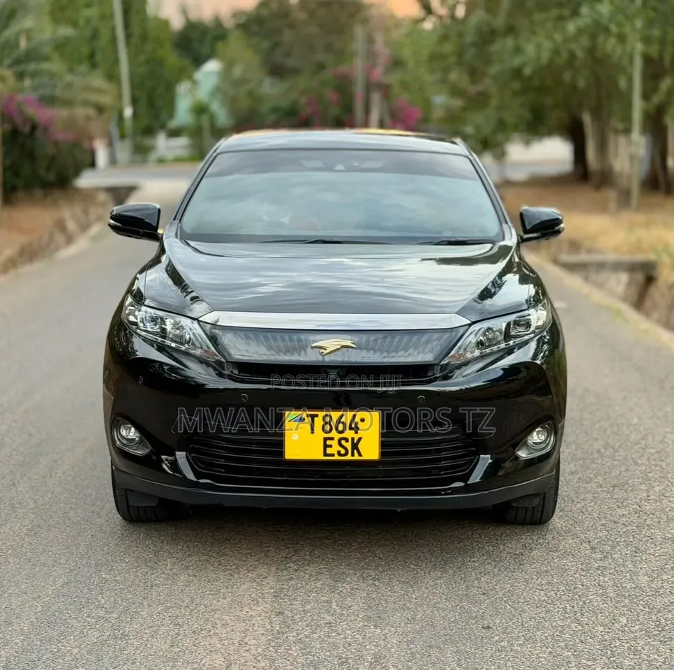 Toyota Harrier 2017 Matt Black